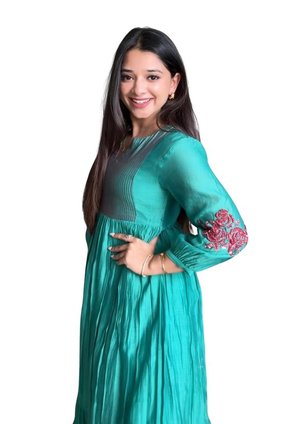 The Malabar Kasavu Salwar Suit | Traditional Cream & Gold Handloom Set3