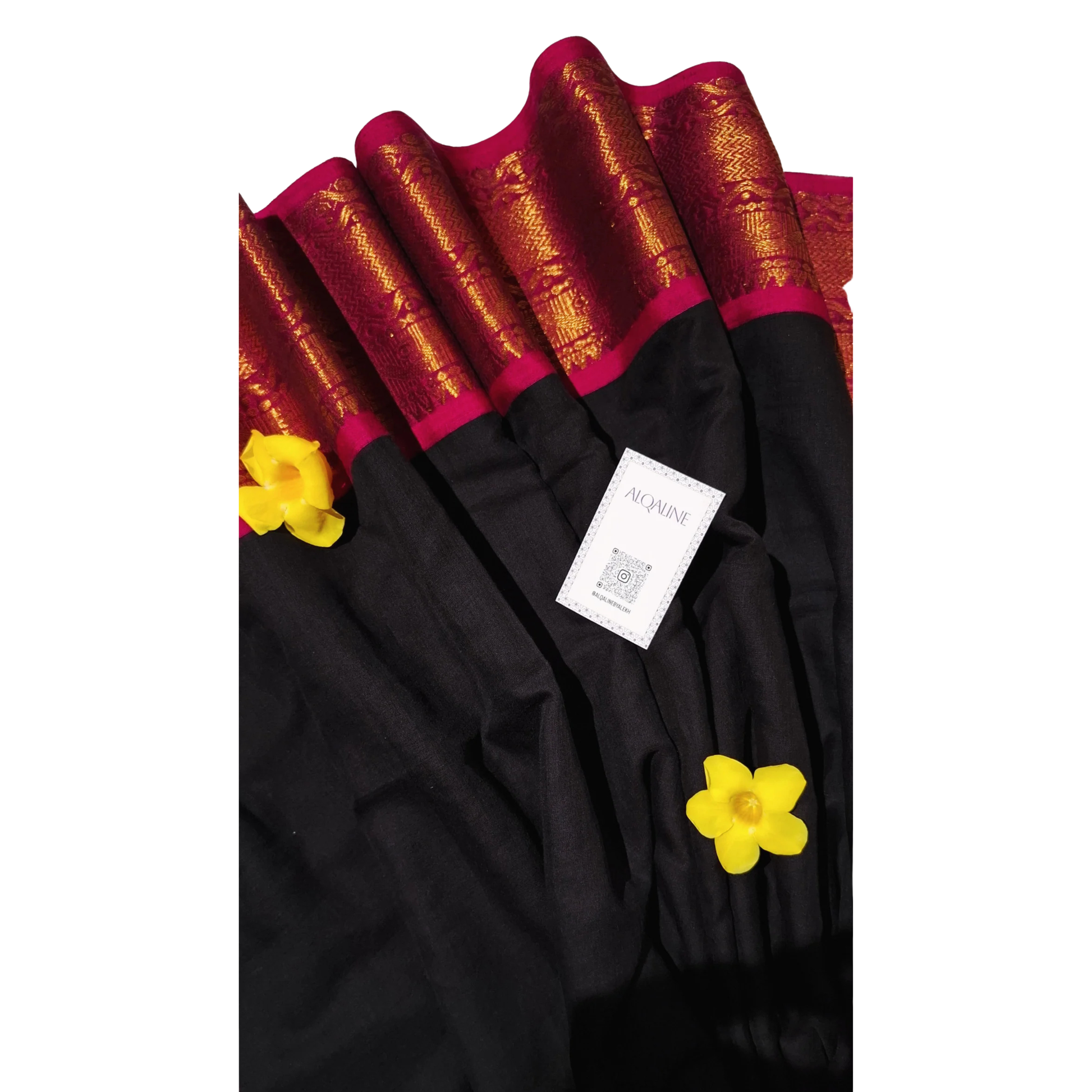 The Malabar Kasavu Salwar Suit | Traditional Cream & Gold Handloom Set4