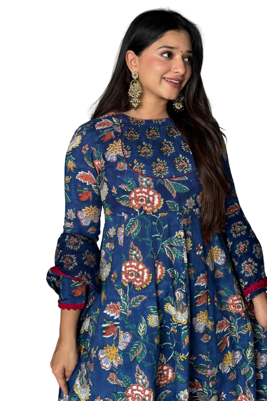 The Malabar Kasavu Salwar Suit | Traditional Cream & Gold Handloom Set6