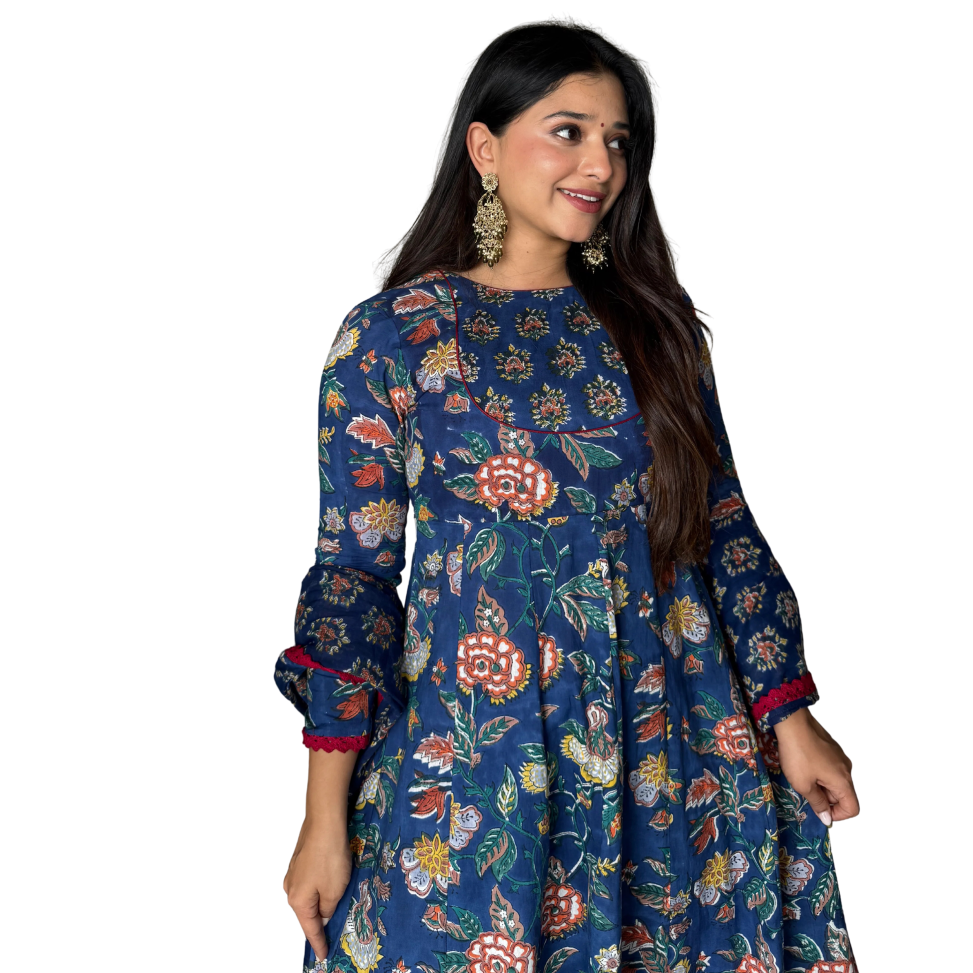The Malabar Kasavu Salwar Suit | Traditional Cream & Gold Handloom Set6